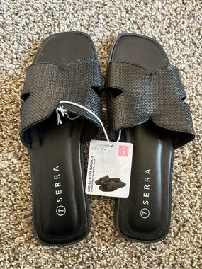 Serra Black Woven Slide Sandals
